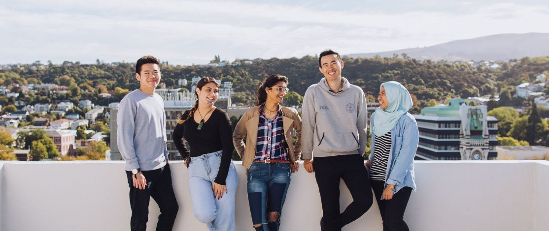 面向新西兰境内就读高中的国际新生的奖学金申请注意事项