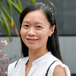 SMU计算机与信息系统学院教师ZHENG Baihua