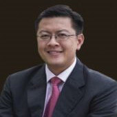 SMU李光前商学院教师Eugene TAN