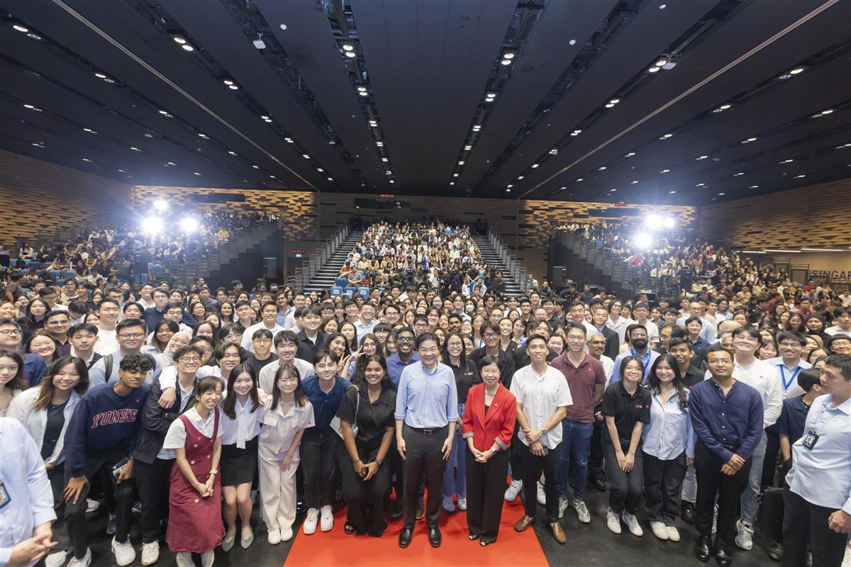 新加坡管理大学主持黄循财总理与青年对话会