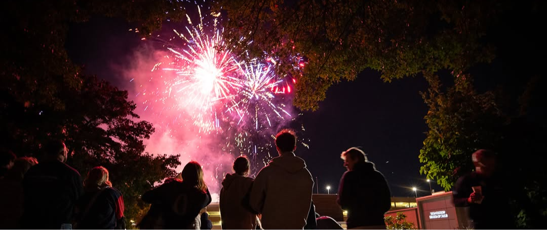 【新春贺电】杜肯大学祝您 2026 马年大吉！